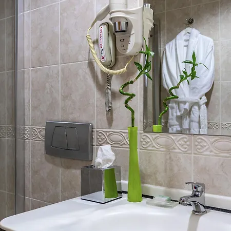 Oran Hotel 4*