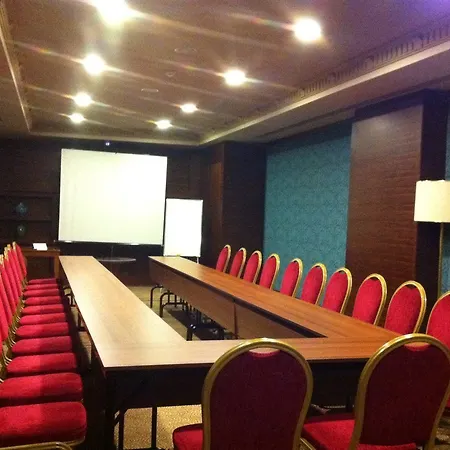 Oran Hotel 4*