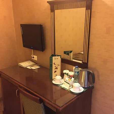 Oran 4*