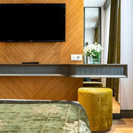 Hotell Oran 4*