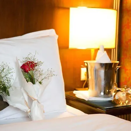 Hotell Oran 4*